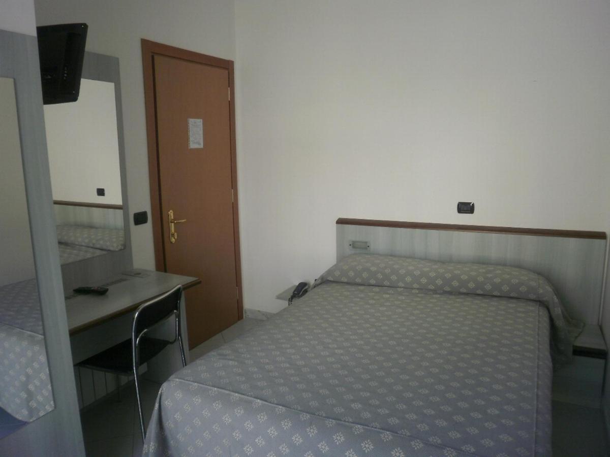 Albergo Posta Genova Exterior foto