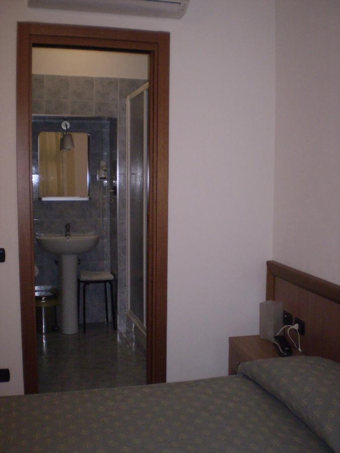 Albergo Posta Genova Exterior foto